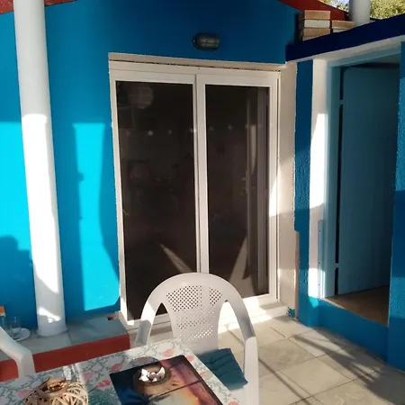 Amfialos