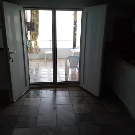 Lägenhet Amfialos