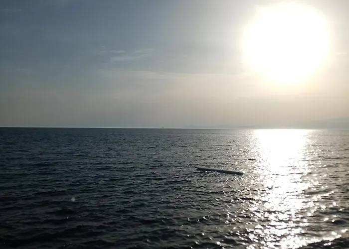 Apartament Amfialos *